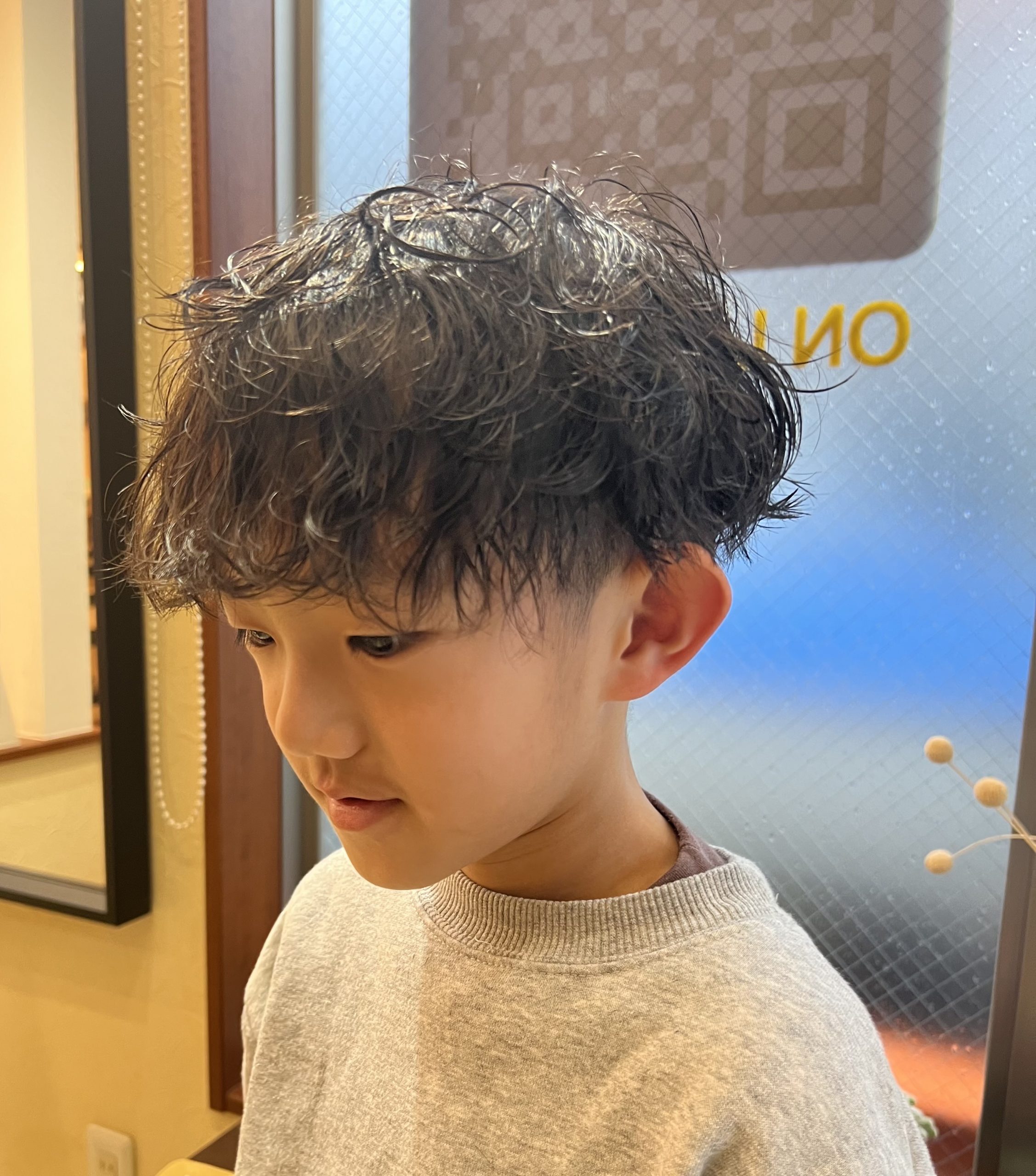 松山市ブルーモスクTOKYOキッズツイストスパイラルパーマ