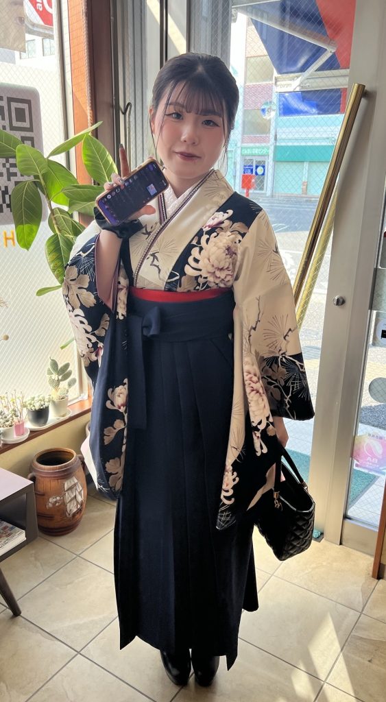 ブルーモスクTOKYO卒業式アップ、袴着付け