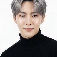 メンズ韓国ヘア ハイトーンカラー マッシュヘア ブリーチカラー 松山美容室 愛媛美容室